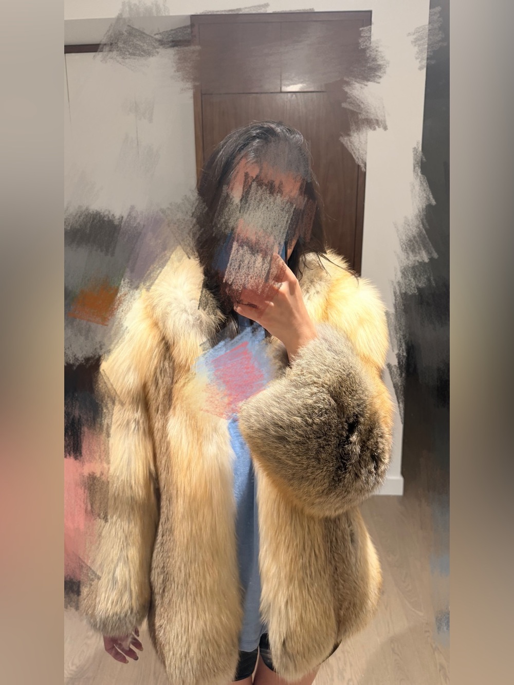 Luxurious hooded Golden island Fox Jacket - Picture 6 of 6